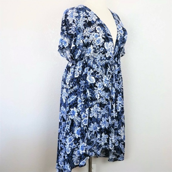 🆕TORRID - 1/2X - NWT - FLORAL BLUE WHITE MAXI HI-LO KIMONO CARDIGAN / KAFTAN - Picture 8 of 16
